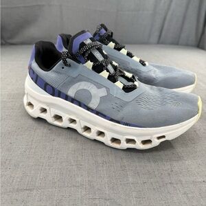 On Cloudmonster running shoes in a grey and purple colorway Women’s‎ Sz 10